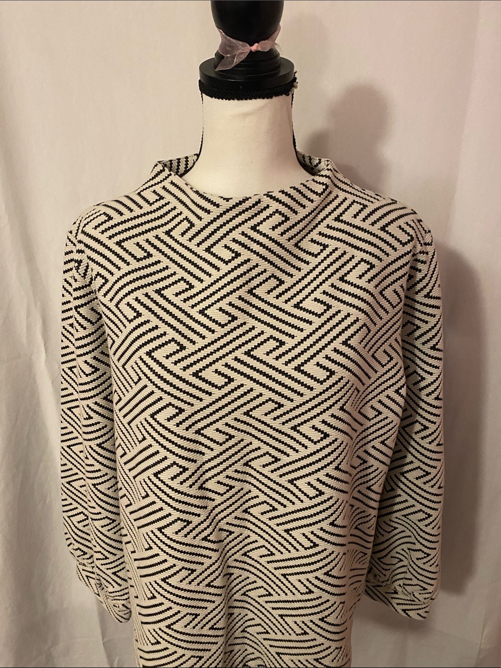 Black & Cream Patterned Crewneck Sweater